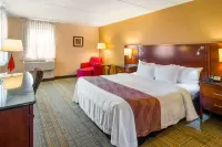 Quality Inn & Suites Hotels in Mountain Iron