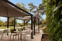 The Originals Boutique, Parc Hôtel, Orléans Sud - servizio colazione