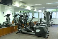 iCheck inn Residences Patong - gimnasio
