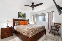 Keauhou Surf & Racquet Townhouse #36 - parking