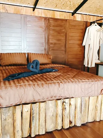 รูปภาพของเกาะมุกด์เนิสส์เฮ้าส์