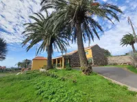 Casas Rurales Amparo Las Hayas Hotels in Vallehermosa
