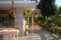 Hôtel Restaurant Le Grillon