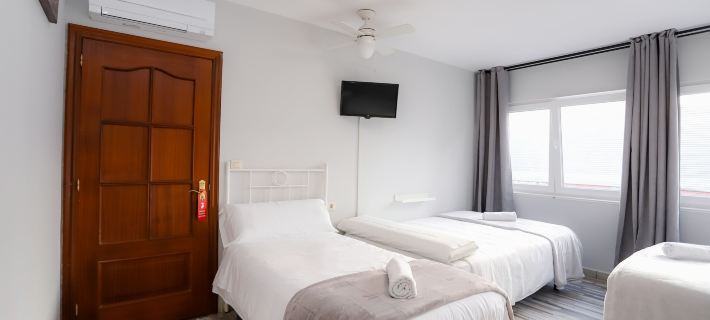 Pensión Caldas Hotels in Caldas