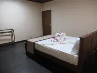 Kalamatiya Bird Sanctuary Hotels in Kalametiya