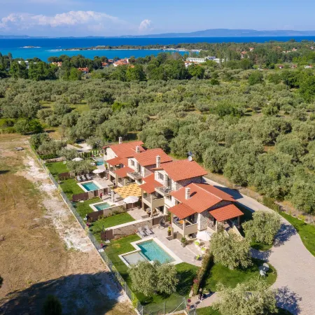 Five Senses Luxury Villas