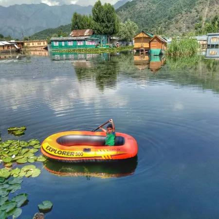 New Bul Bul Group of Houseboats