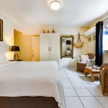 Brisas Studio Apartments