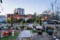 The Longleaf Hotel