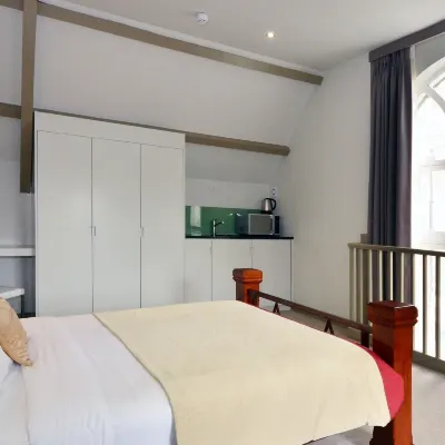 Arch Hotel Отели рядом с достопримечательностью «Хайгейт»