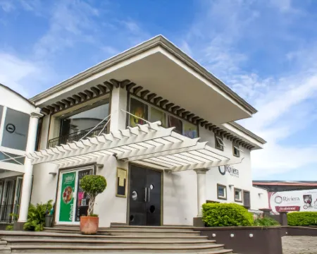 La Riviera Hotel Hotels in Belen