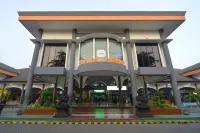 Hotel Sahid Surabaya Hotel dekat TOKO MORO SENENG