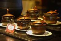 Hotel Dafam Pekanbaru - breakfast