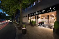 Hotel Berliner Bär Hotel berhampiran Stesen Kereta Api Bawah Tanah Ullsteinstraße