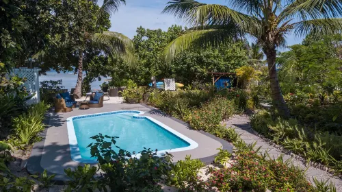 Le Repaire - Boutique Hotel & Restaurant