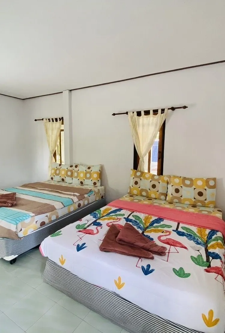 ห้องครอบครัวพักได้ 4 คน, เตียงใหญ่ 2 เตียง