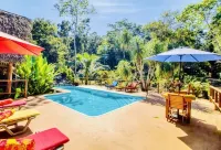 Mariposa Jungle Lodge - Pools