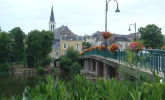 Logis Hôtel & Restaurant - le Saint-Louis
