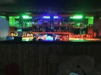 Turtle Cove Exclusive Island Resort - bar
