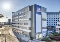 Premier Inn Southampton City Centre (West Quay) Hotels near Mile High Southampton