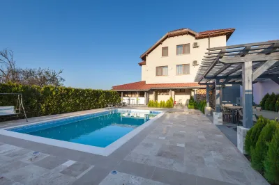 Villa Ciconia Hotels in Миндя
