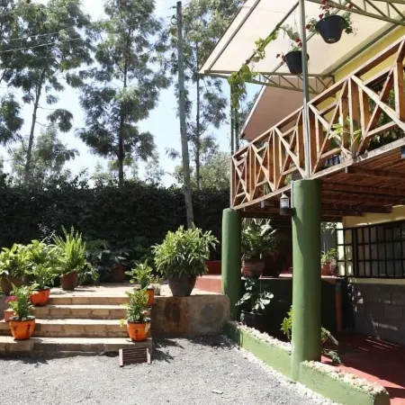 Simani Guest House