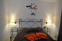 Al Trifoglio Hotels in Denno