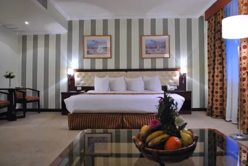 Larsa Hotel