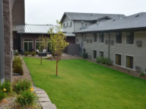 Roosevelt Inn & Suites Hotels in McKenzie County