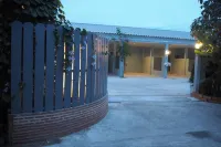 ท้ายบ้าน รีสอร์ท - 3 ดาว