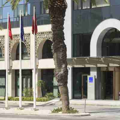 Novotel Tunis Hotel Exterior