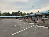 Bridge Street Inn - parking