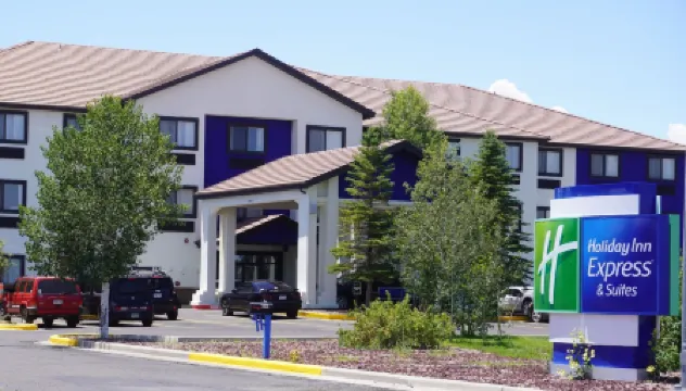 Holiday Inn Express & Suites ALAMOSA by IHG