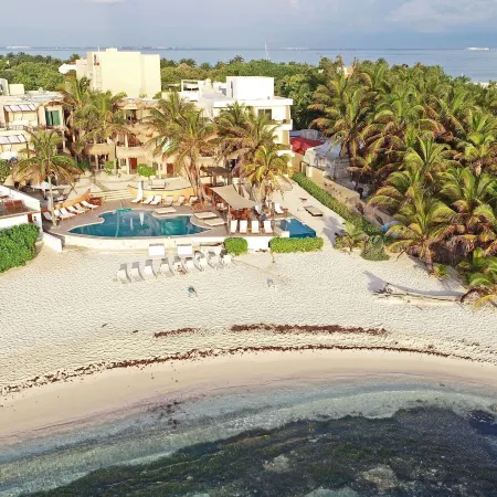 Hotel Playa la Media Luna