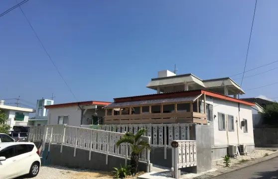 雨恩施曼楚旅館