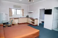 Townview Motel Hotels in Menzies
