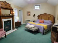 Evening Shade Inn Hotels in 