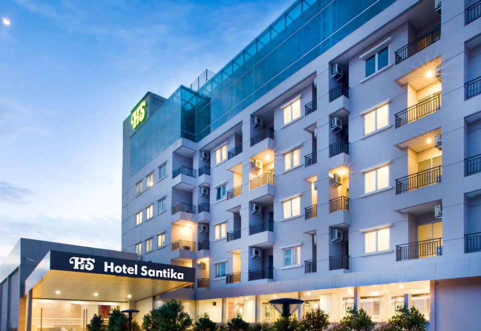 Hotel Santika Mega City - BekasiOver view