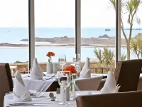 Ommaroo Hotel Hotels in Grouville