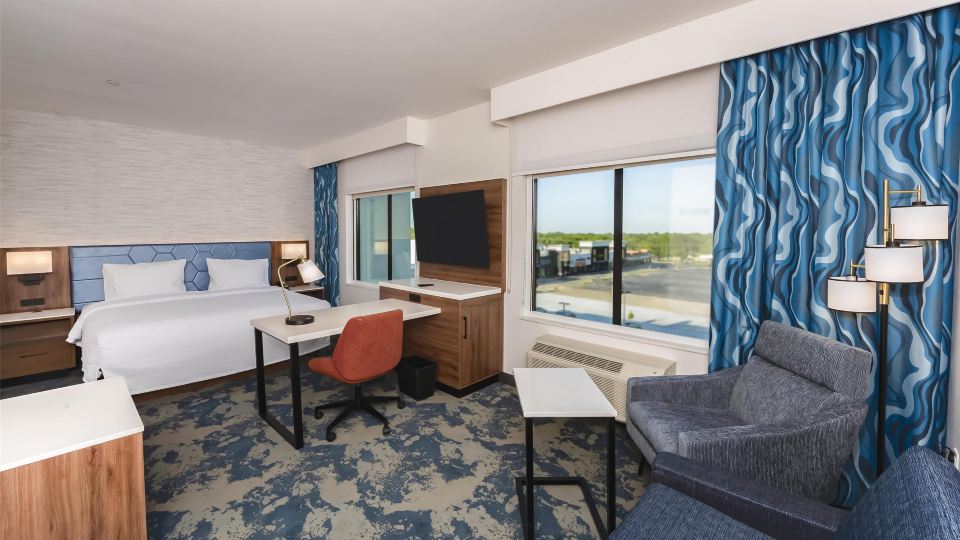 Hampton Inn & Suites by Hilton Irving Hwy 183