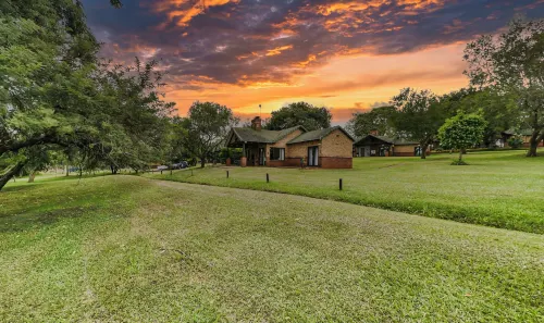 White River Selfcatering at Greenway Woods House No 9