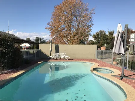 Mansfield Motel Отели в г. Гоуз Бэй