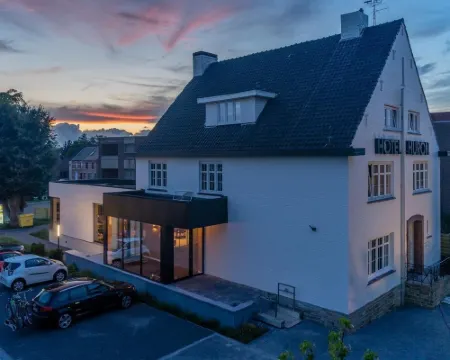 胡隆酒店 摩爾酒店