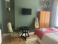 Sleeps 7 Home Blackpool W/Free Parking, BBQ, Wifi Hotel di 
