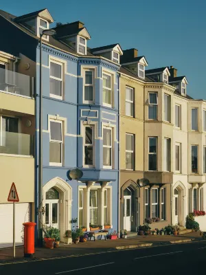 Adelphi Portrush Hotels near Barry's Amusements