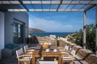 Luxury Villa with Stunning Views in Agios Nikolaos