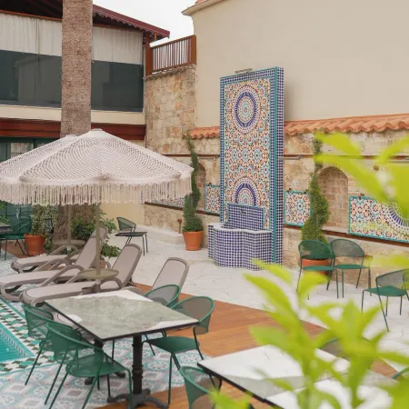 Belmondo Suites .Old Town Antalya