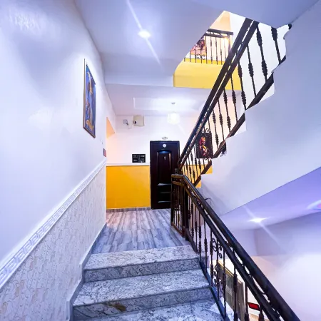 Ciara Jo Hotel and Suites