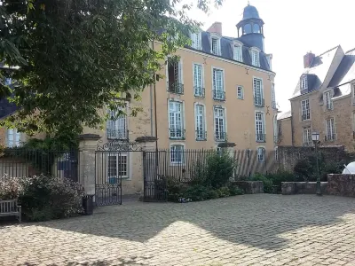 Petite Maison Romantique au Calme, Cœur Historique Plantagenet, Vue Ville Hotels in Le Mans