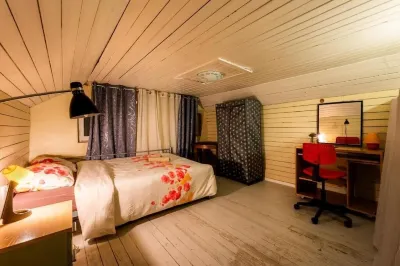 Pi House Hotels in Trnovo District